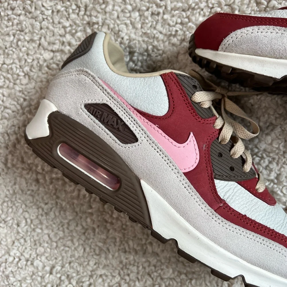 Nike Air Max Men’s Sneakers - Pink & Burgundy